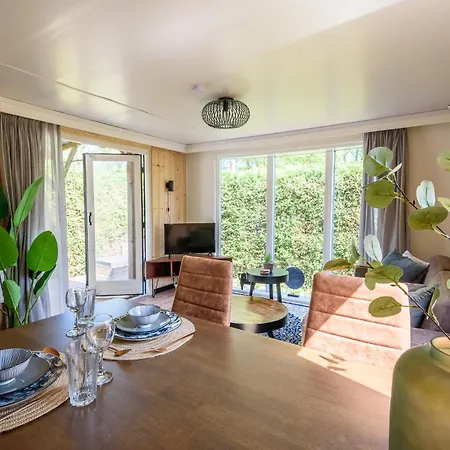 Chalet Op Rustig Park Op De Veluwe *